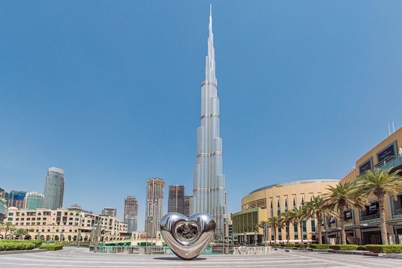 Dubai is a Great Option for Software Engineers View of Burj Khalifa